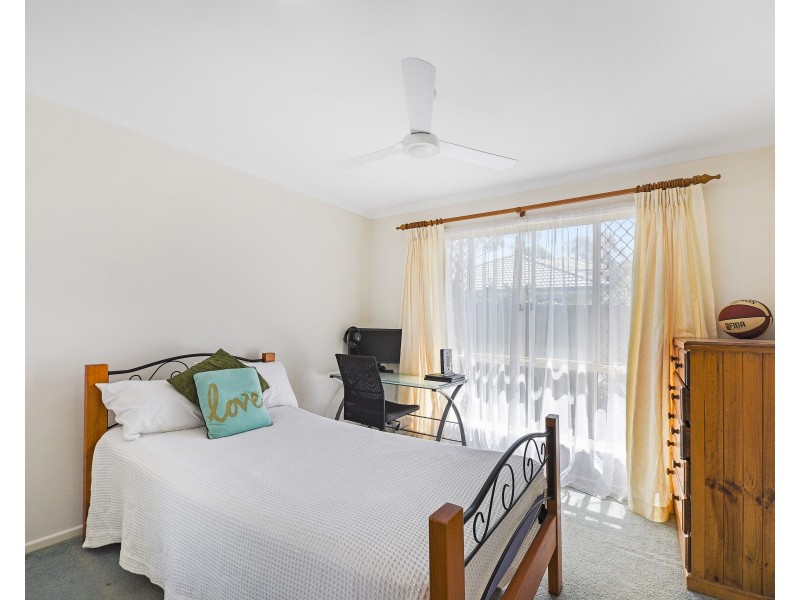 6 Livistona Place, Twin Waters QLD 4564