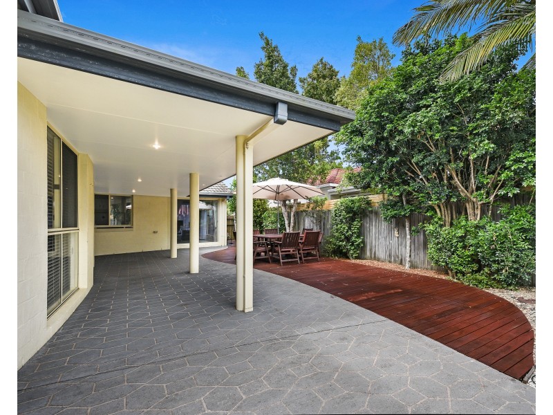 6 Livistona Place, Twin Waters QLD 4564