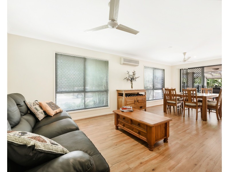 38 Prestwick Drive, Twin Waters QLD 4564