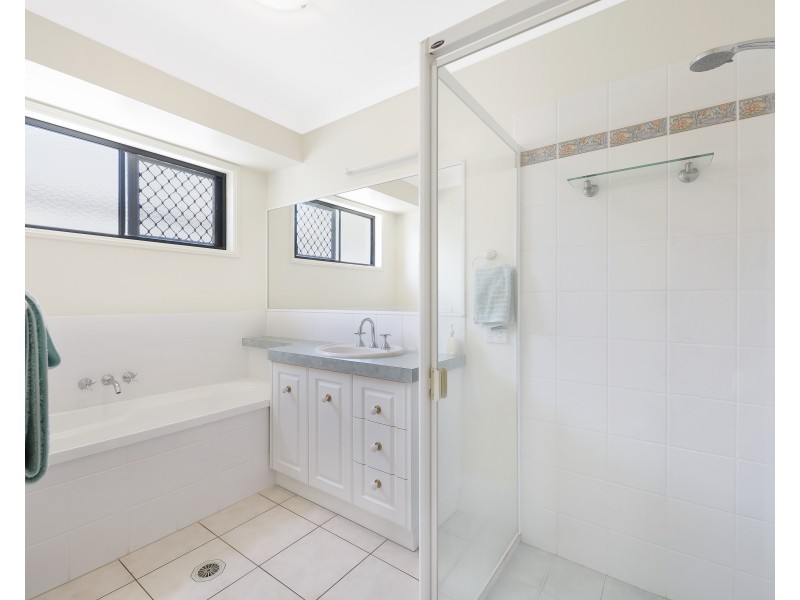 38 Prestwick Drive, Twin Waters QLD 4564