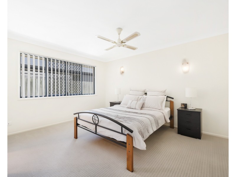 38 Prestwick Drive, Twin Waters QLD 4564