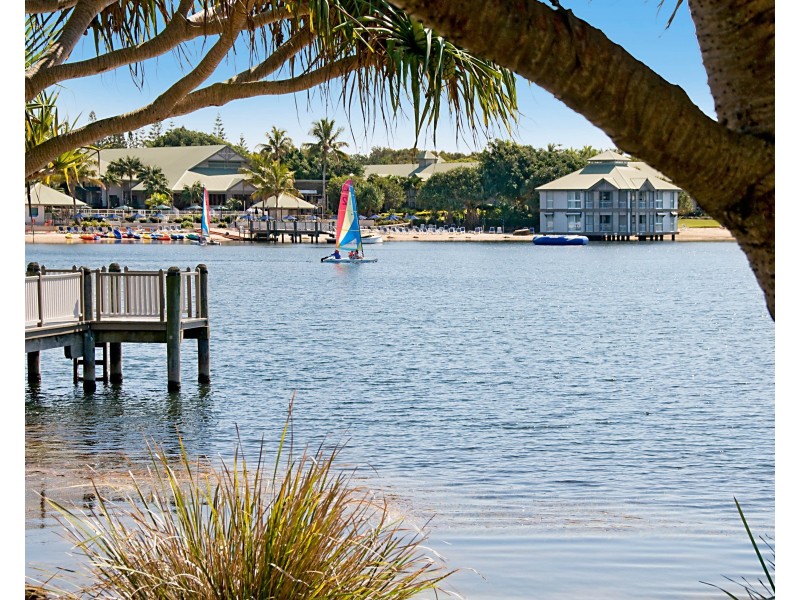 92/80 North Shore Road, Twin Waters QLD 4564