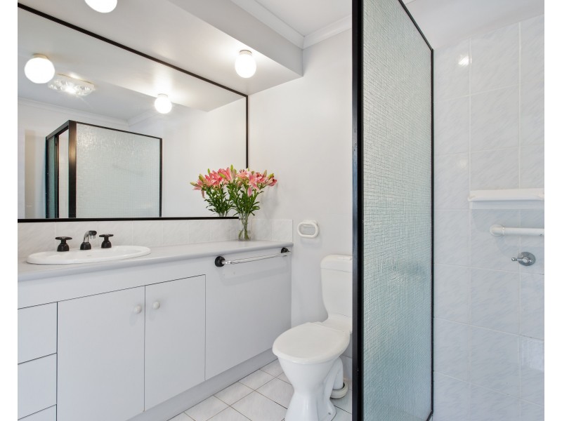 37 Marcoola Esplanade, Marcoola QLD 4564