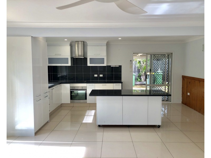 23 Bando Street, Pacific Paradise QLD 4564