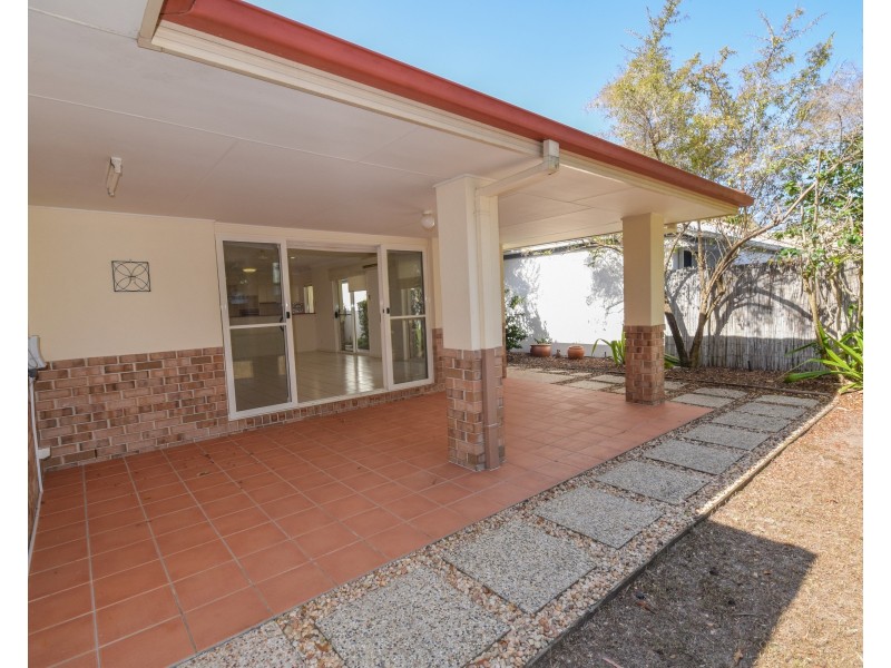 4 Glenwood Place, Twin Waters QLD 4564