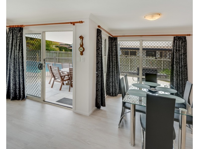 1 Portmarnock Court, Twin Waters QLD 4564