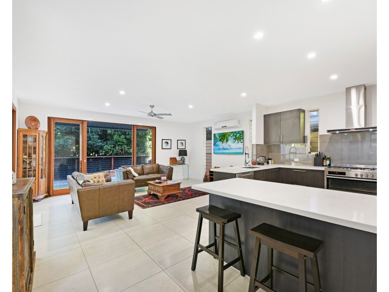 14/80 North Shore Rd, Twin Waters QLD 4564