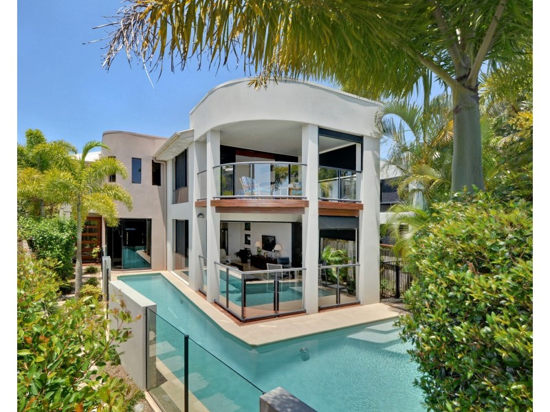 69 Baywater Drive, Twin Waters QLD 4564