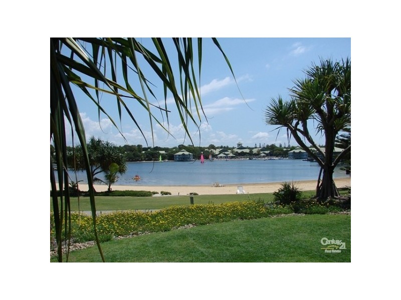 106/80 North Shore Road, Twin Waters QLD 4564