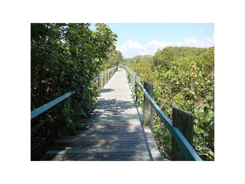 106/80 North Shore Road, Twin Waters QLD 4564