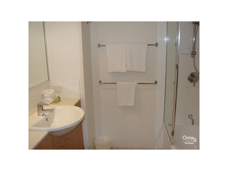 106/80 North Shore Road, Twin Waters QLD 4564