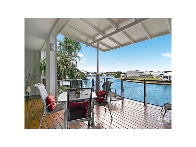 8/20 Anchorage Cct, Twin Waters QLD 4564