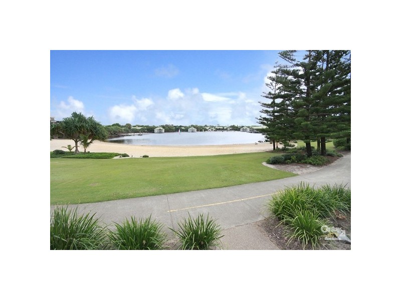 Twin Waters QLD 4564