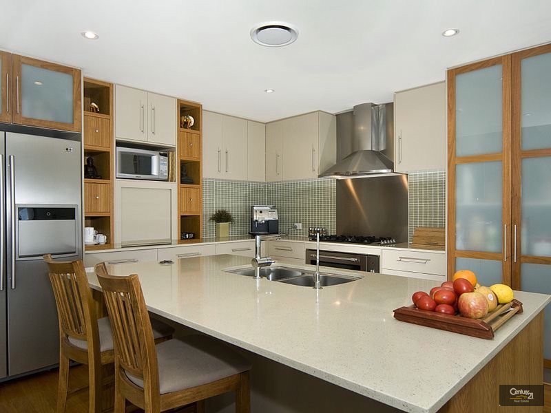 12 Staysail Place, Twin Waters QLD 4564