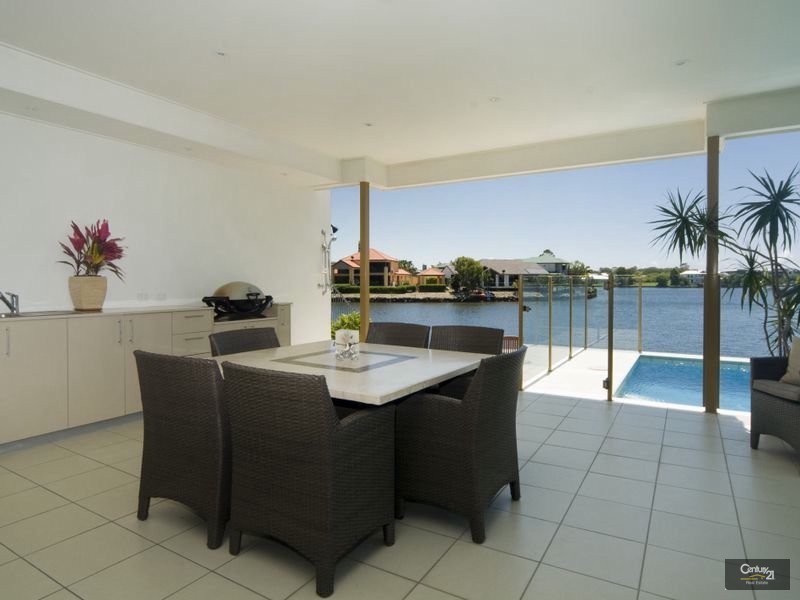 12 Staysail Place, Twin Waters QLD 4564