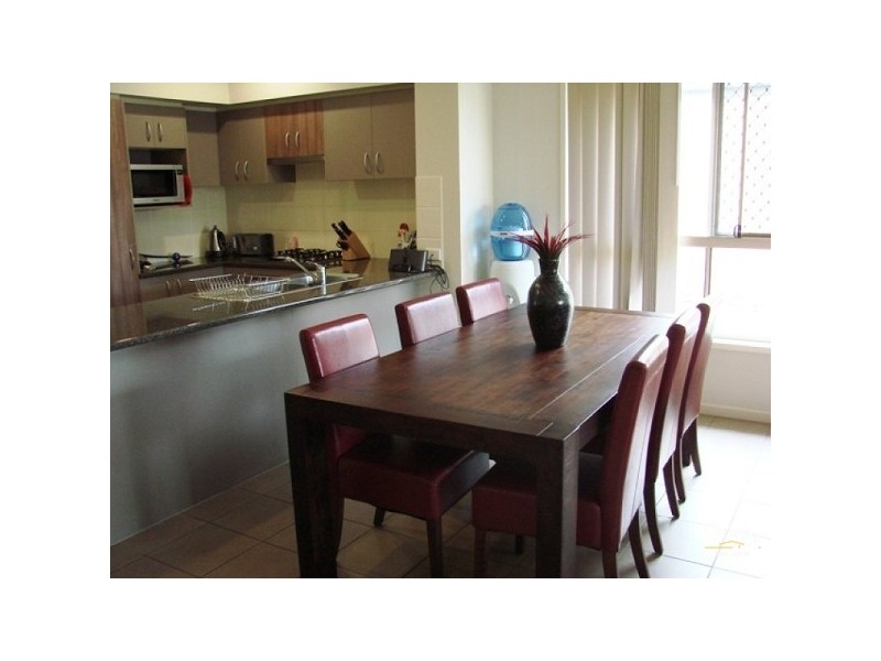 18 Whitsunday Drive, Pacific Paradise QLD 4564