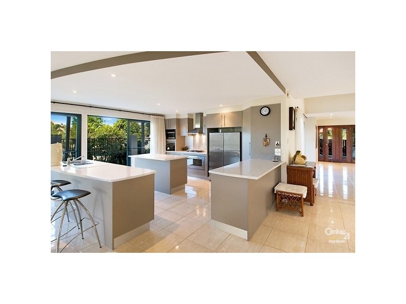 43 Baywater Drive, Twin Waters QLD 4564