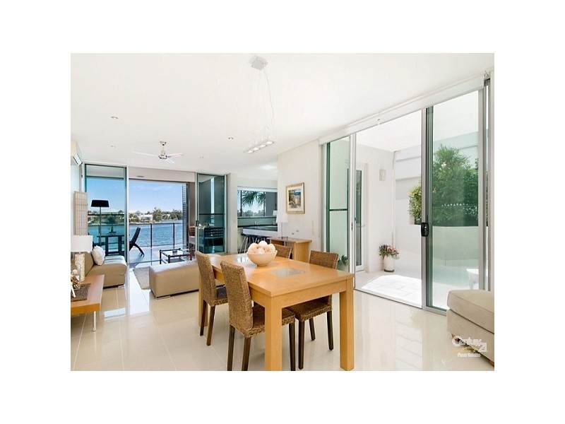 27/20 Anchorage Circuit, Twin Waters QLD 4564