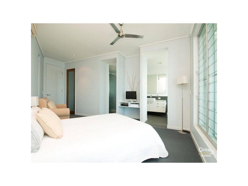 27/20 Anchorage Circuit, Twin Waters QLD 4564