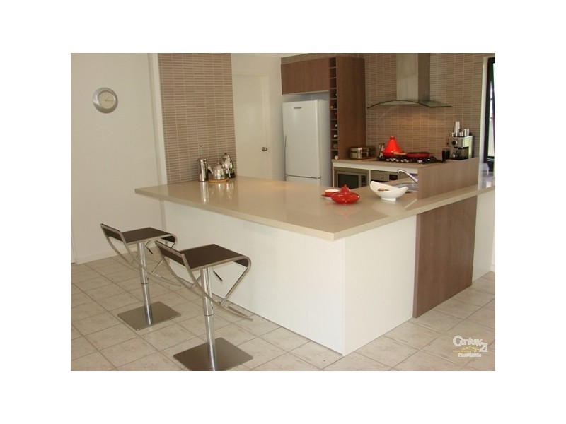 48 Wattlebird Dr, Twin Waters QLD 4564