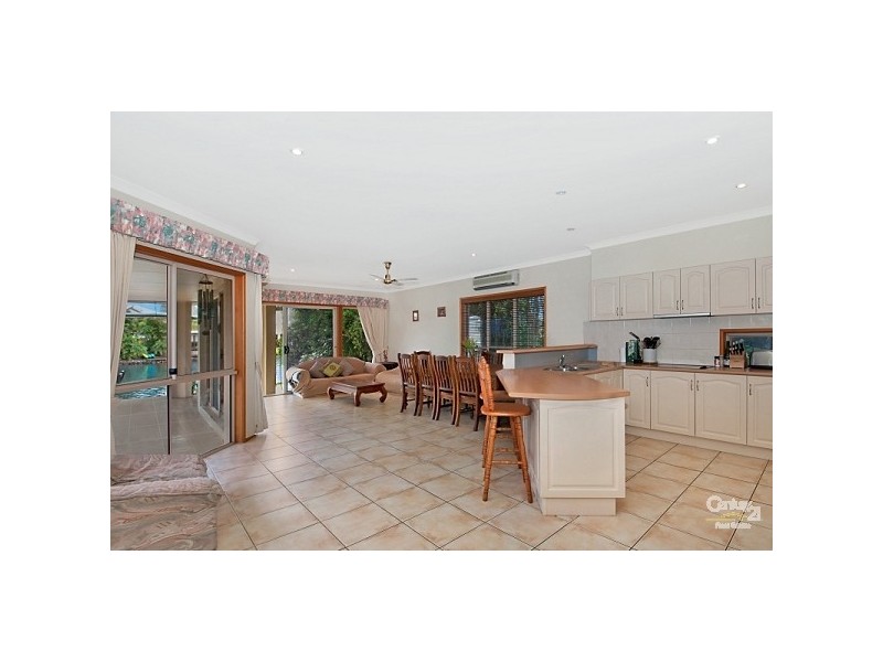 9 Mariner Place, Twin Waters QLD 4564