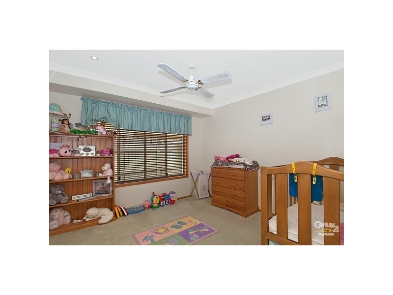 9 Mariner Place, Twin Waters QLD 4564