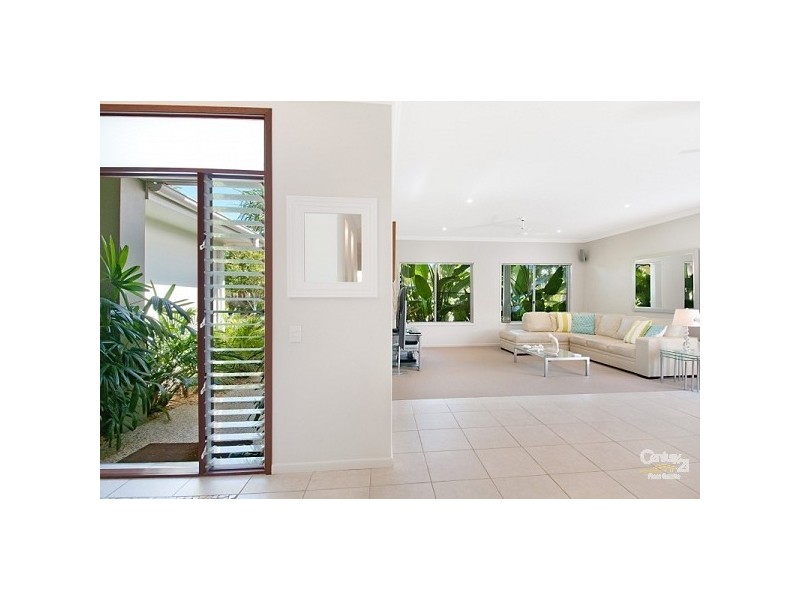 12 Parsons Bank Drive, Twin Waters QLD 4564