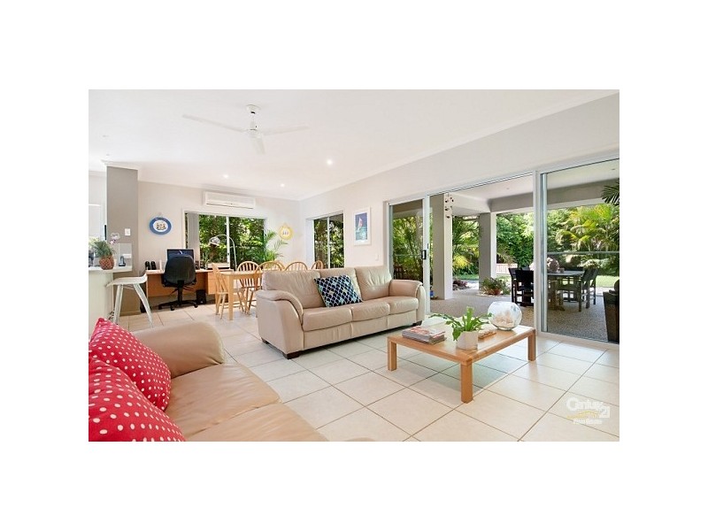 12 Parsons Bank Drive, Twin Waters QLD 4564