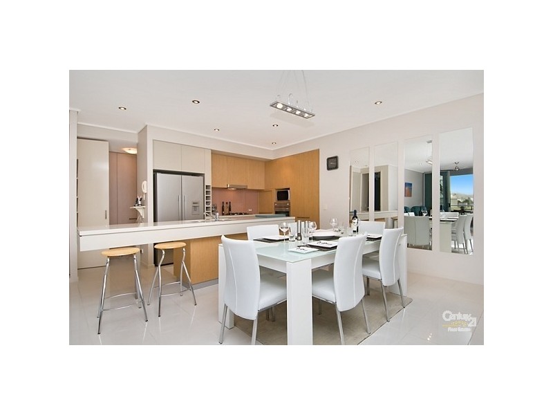 12/20 Anchorage Cct, Twin Waters QLD 4564