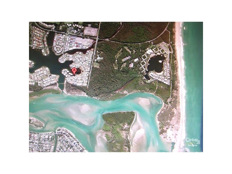 15 Anchorage Cct, Twin Waters QLD 4564