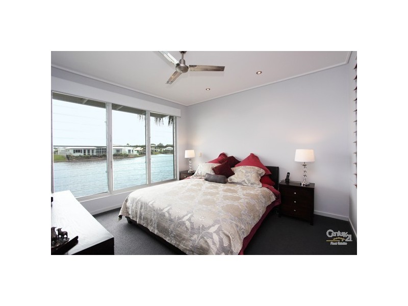 5/20 Anchorage Circuit, Twin Waters QLD 4564