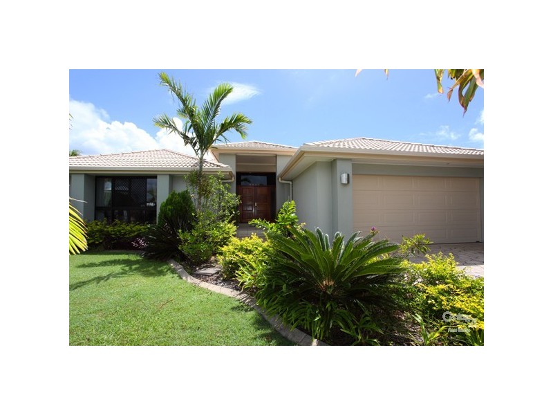 6 Waterfront Court, Twin Waters QLD 4564