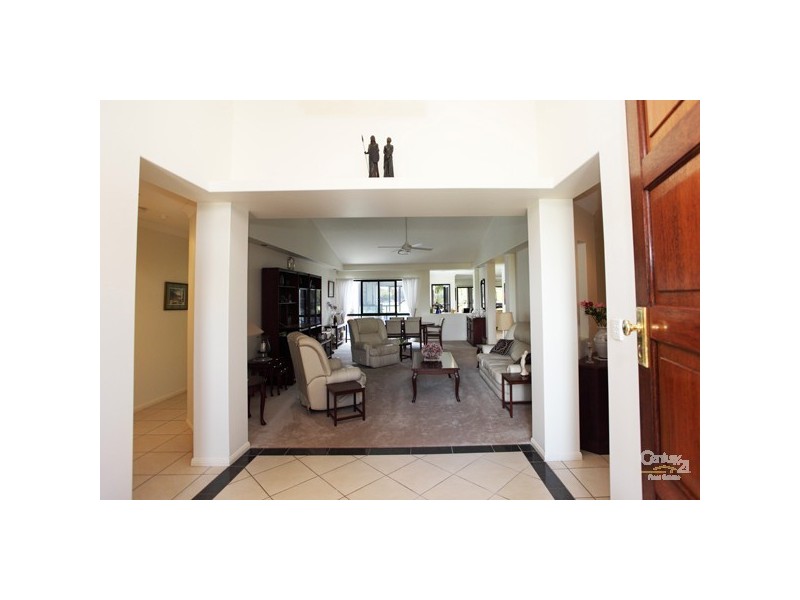 6 Waterfront Court, Twin Waters QLD 4564