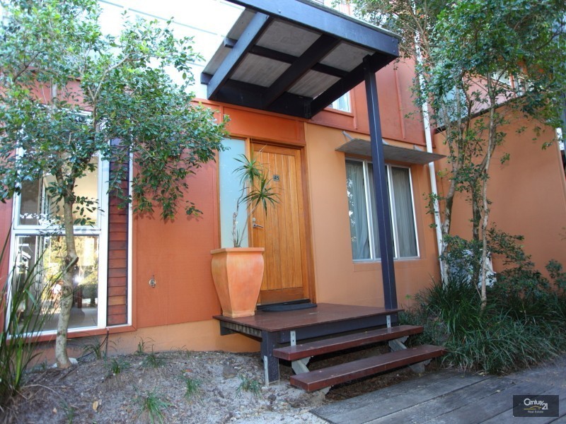 45/80 North Shore Road, Twin Waters QLD 4564