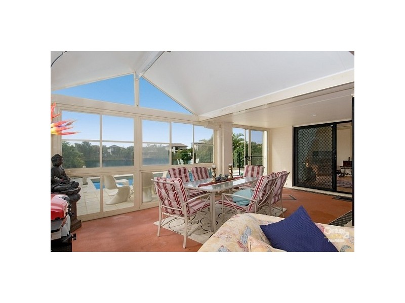 21 Tamarind Place, Twin Waters QLD 4564