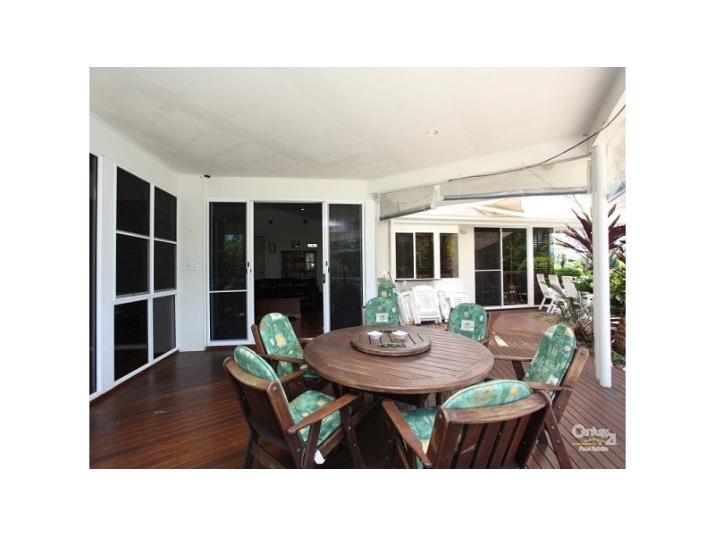 13 Glenwood Place, Twin Waters QLD 4564