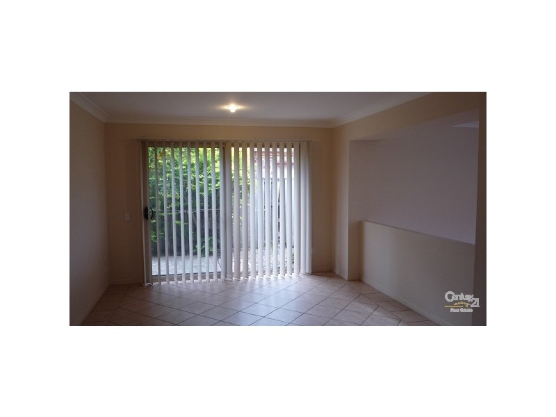 Pacific Pines QLD 4211