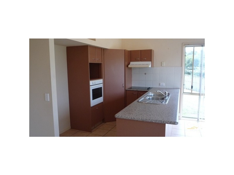 14 Saipan Way, Pacific Pines QLD 4211