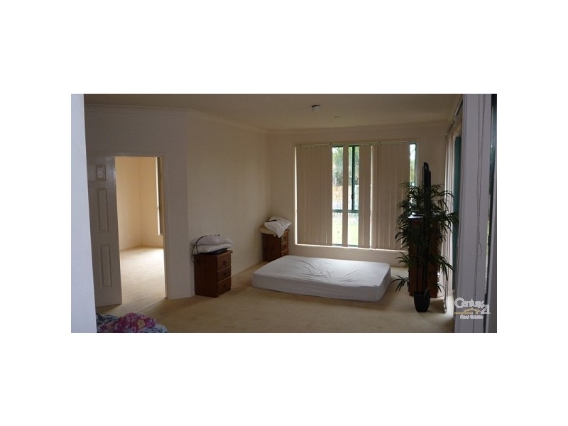 Pacific Pines QLD 4211