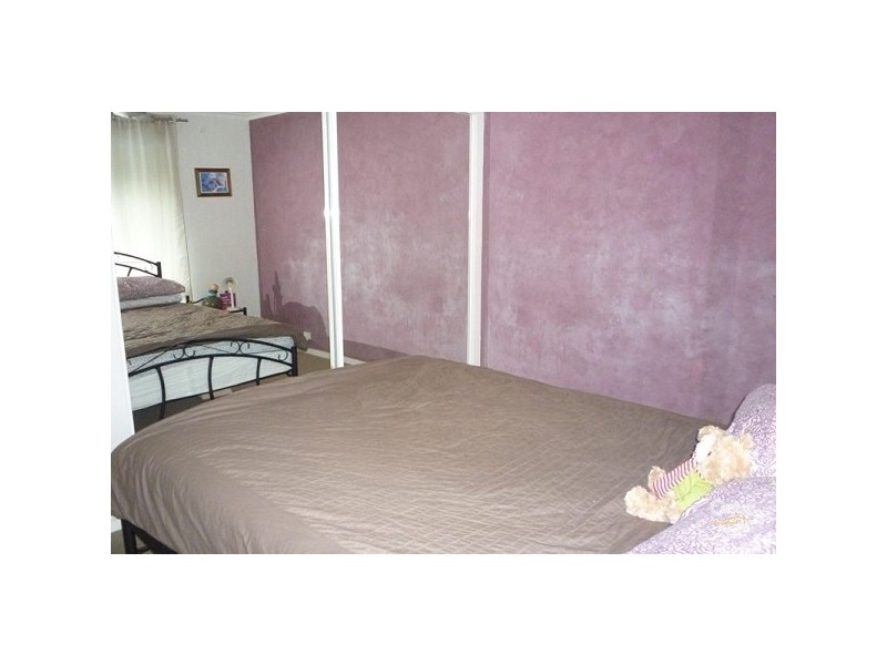 27 Jesmond Road, Helensvale QLD 4212