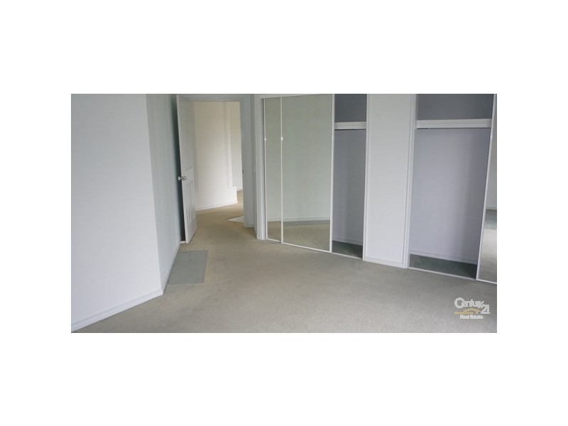 Pacific Pines QLD 4211