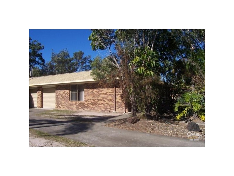 1/8 Chaplin Crest, Oxenford QLD 4210