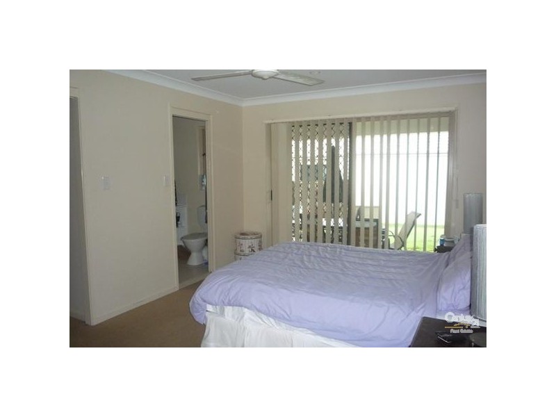 Pacific Pines QLD 4211