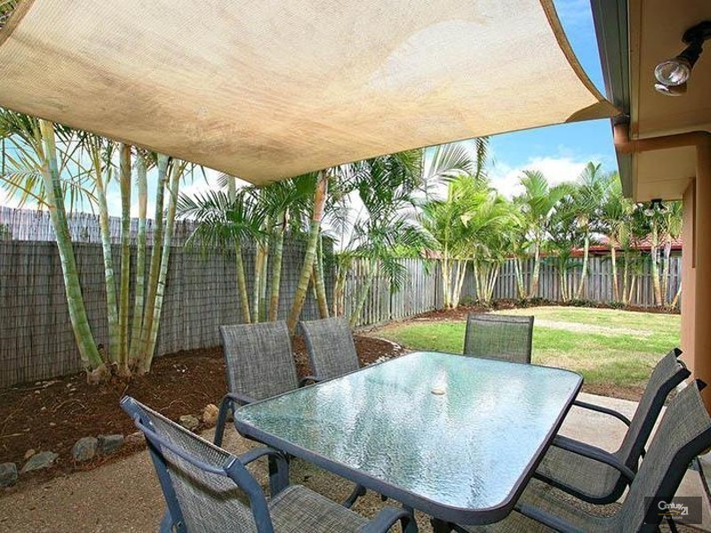 Pacific Pines QLD 4211
