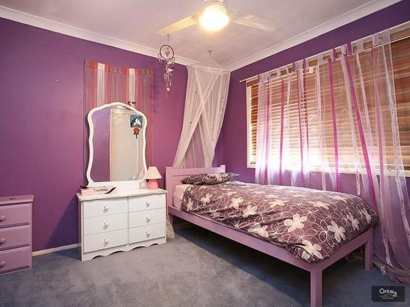 Pacific Pines QLD 4211