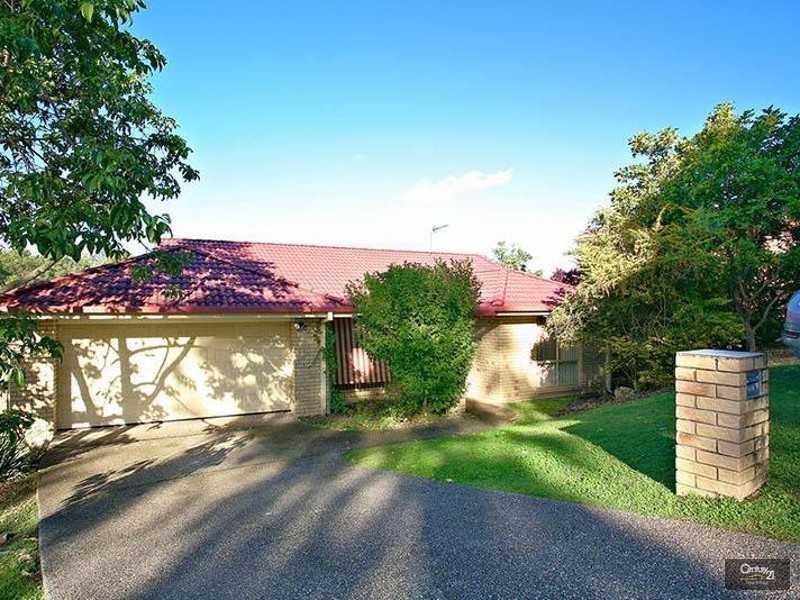 Pacific Pines QLD 4211