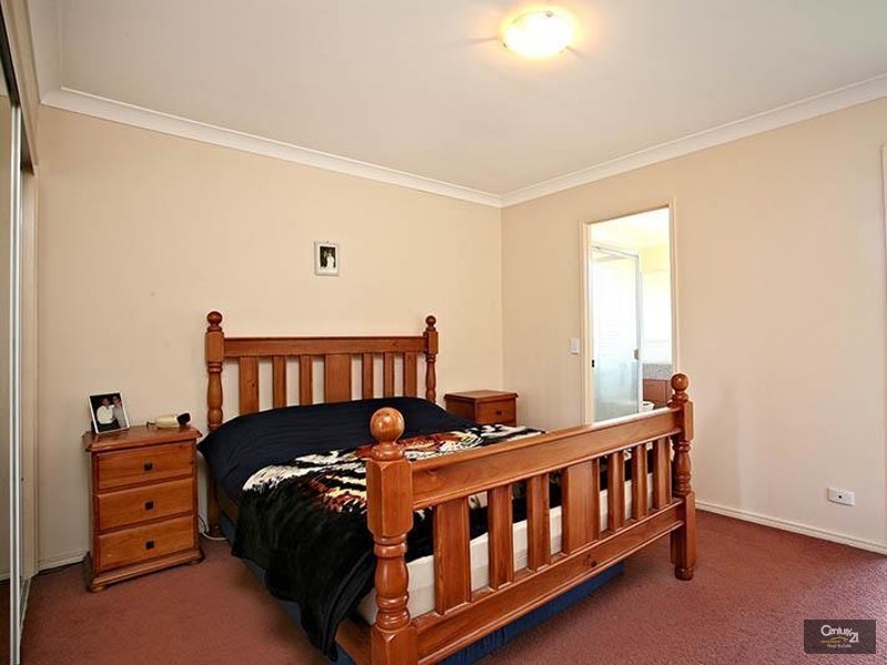 Pacific Pines QLD 4211