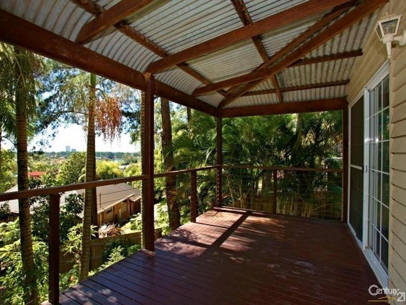Elanora QLD 4221