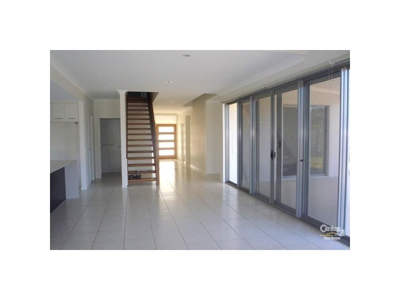 Coomera QLD 4209