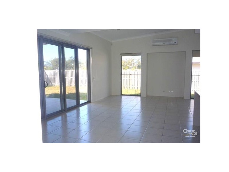Coomera QLD 4209